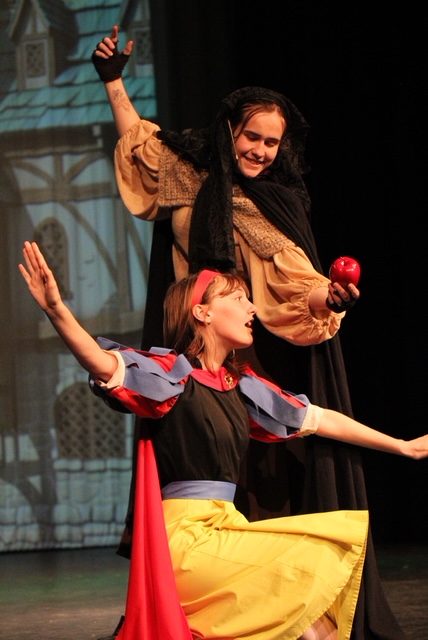 Behind the Scenes Dress Rehearsal. Snow White and the Crone.